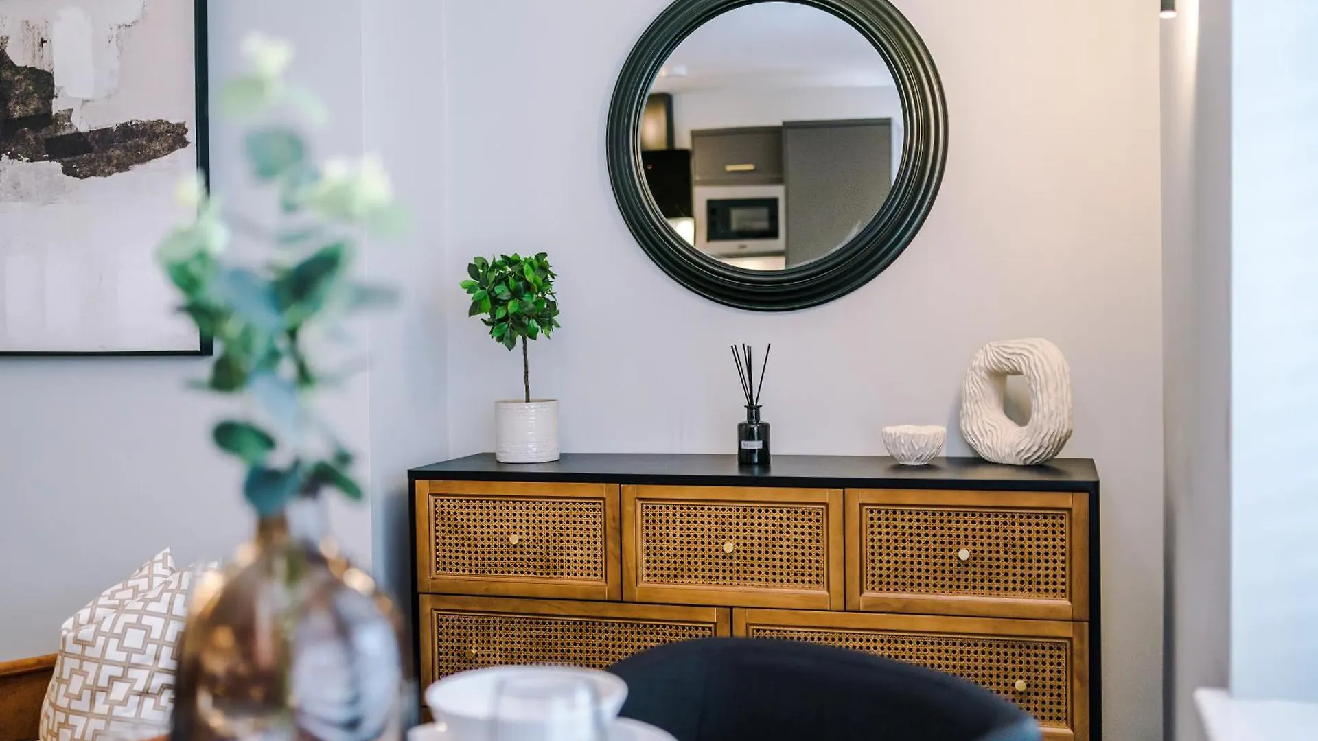 Harrogate House Apt 5 - Central Location 0*,  United Kingdom